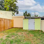 Historic Nola Side Hall Cottage Near Hotspots!
